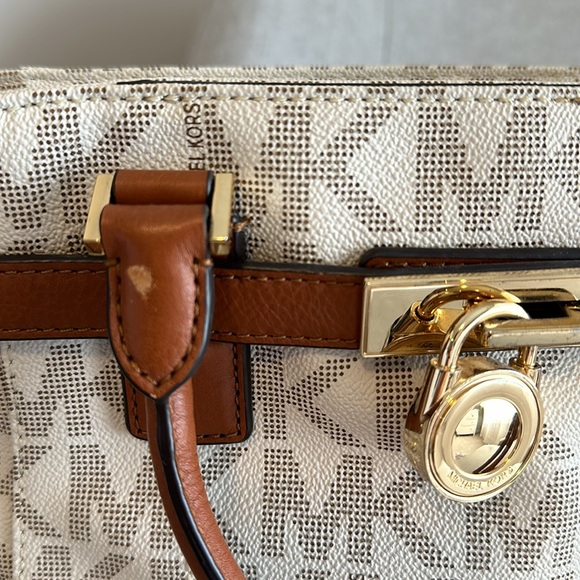 Michael Kors camel/cream handbag - Picture 7 of 7